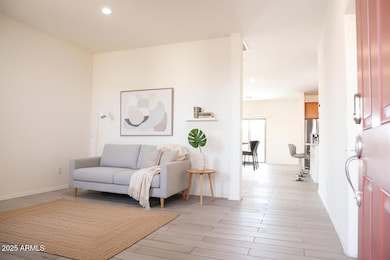 7127 W Rancho Dr, Glendale, AZ 85303 - photo 2