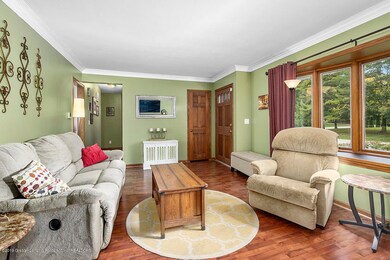 4112 Elizabeth Rd, Lansing, MI 48917 - photo 4