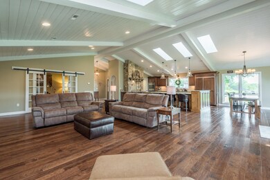 2201 Fallen Oaks Dr, Knoxville, TN 37932 - photo 7