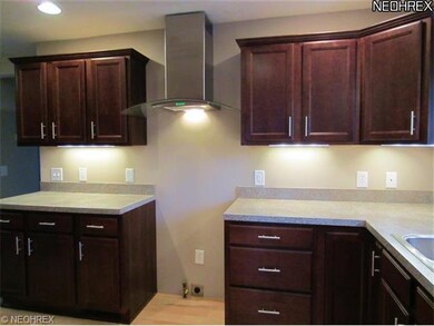 4397 Tennyson Ave, Sheffield Lake, OH 44054 - photo 7