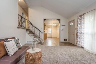 1343 Country Club Rd, Columbus, OH 43227 - photo 6