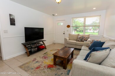 6725 Mopsy Ln, Jacksonville, FL 32210 - photo 5