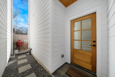 4514 Curtin Park Ct, Houston, TX 77018 - photo 3