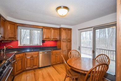 16 Griffiths Dr, Durham, NH 03824 - photo 7