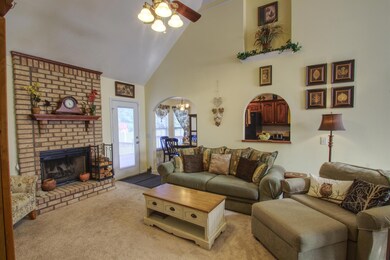 112 Emma Dr, Portland, TN 37148 - photo 3