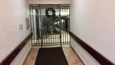 Lido Towers unit 506, Sarasota, FL 34236 - photo 3