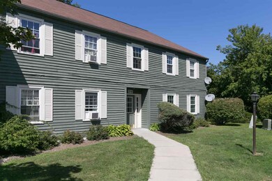 37 Twin Oaks Terrace unit 37, South Burlington, VT 05403 - photo 2