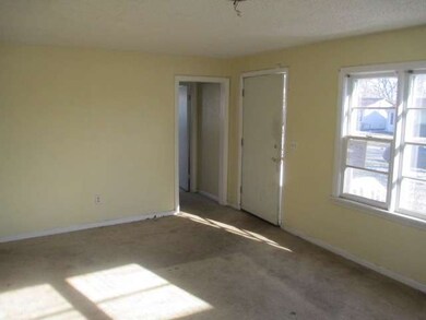 2216 Jethro Ave, Zion, IL 60099 - photo 3