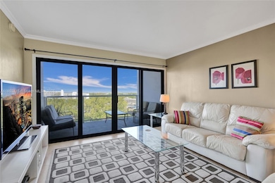 The Waterbury unit 1005, Pompano Beach, FL 33062 - photo 3