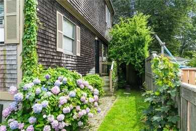 38 Harrison Ave unit 2, Newport, RI 02840 - photo 2