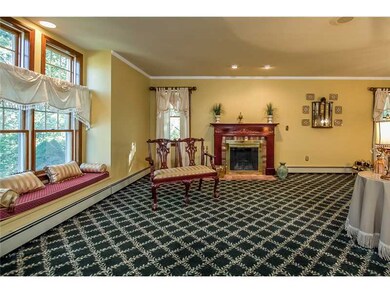 Den/Family/Great Room.