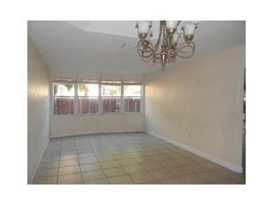 10913 NW 69th St unit 10913, Doral, FL 33178 - photo 5