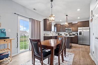 6536 W Shoreline Ct, Greenfield, IN 46140 - photo 4