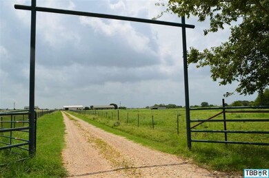 13260 Moffat Rd, Temple, TX 76502 - photo 2