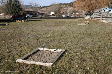 Horse Shoe pits
