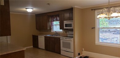 601 Broad St unit A, Cumberland, RI 02864 - photo 2