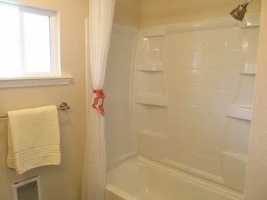 8640 Pepperidge Ln SE, Yelm, WA 98597 - photo 7