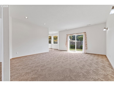 52234 SE Tyler St, Scappoose, OR 97056 - photo 2