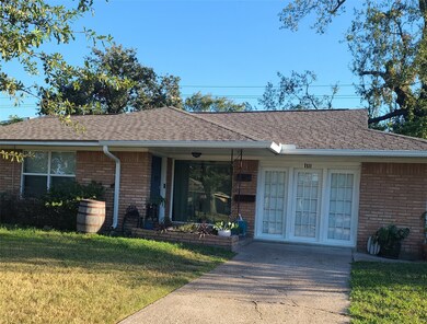 1511 Ansbury Dr, Houston, TX 77018 - photo 2