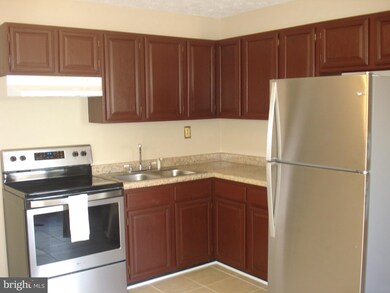 336 N Massanutten St, Strasburg, VA 22657 - photo 2