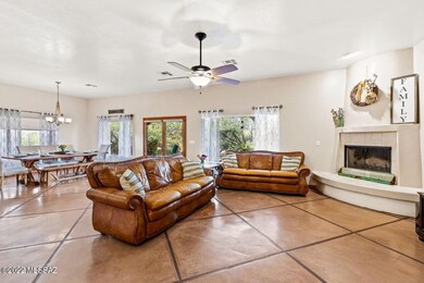 27-Living_Room_-_Copy