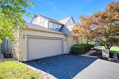 5873 Leven Links Ct, Dublin, OH 43017 - photo 3