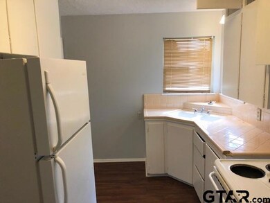 2402 2402 Plume, Tyler, TX 75703 - photo 4