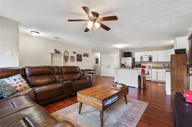 6024 Maple Ln, Rowlett, TX 75089 - photo 3