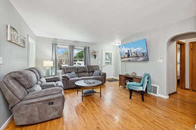 3 FRONT ENTRY-LIVING ROOM