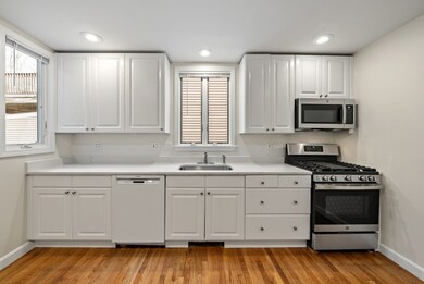 634 E 7th St unit 1, Boston, MA 02127 - photo 6