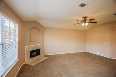 unlisted-address, Denton, TX 76210 - photo 3