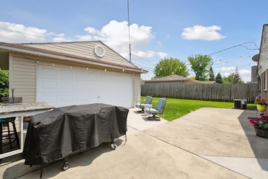 38-18711-Koester-St-Riverview-MI-48193-W