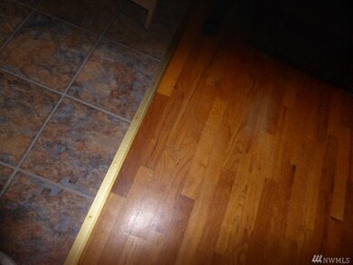 955 SE Evergreen Dr, Chehalis, WA 98532 - photo 5