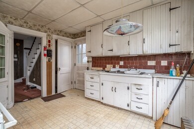 14 Waucantuck Rd, Worcester, MA 01606 - photo 5