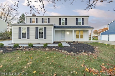 5426 N Piccadilly, West Bloomfield, MI 48322 - photo 2