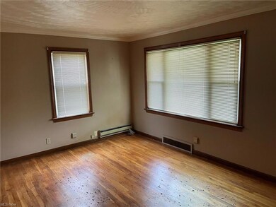 565 Audrey Ln, Struthers, OH 44471 - photo 2