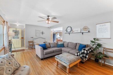 1603 Parker St, Cedar Falls, IA 50613 - photo 4