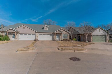 2224 Cobblestone Ct, Granbury, TX 76049 - photo 5