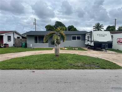 2701 Oleander Dr, Miramar, FL 33023 - photo 2