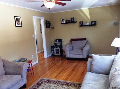 15 Brian Ct, Troy, NY 12182 - photo 4