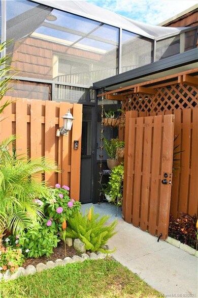 11885 SW 12th Place unit 162, Davie, FL 33325 - photo 2