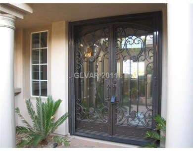 2914 Dove Run Creek Dr, Las Vegas, NV 89135 - photo 2