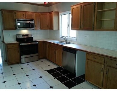 46 Hadwen Rd, Worcester, MA 01602 - photo 4