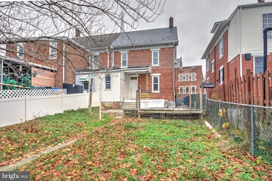 217 N Charles St, Red Lion, PA 17356 - photo 5