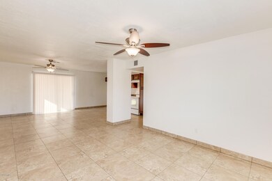4034 N 79th Ave, Phoenix, AZ 85033 - photo 3