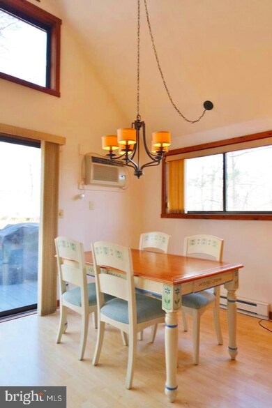 285 Player Rd, Basye-Bryce Mountain, VA 22810 - photo 3