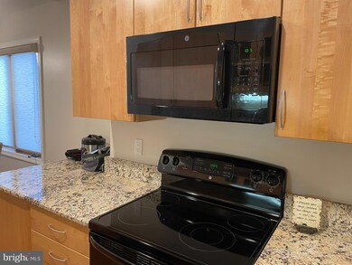 129 Falcon Ln, Wilmington, DE 19808 - photo 5