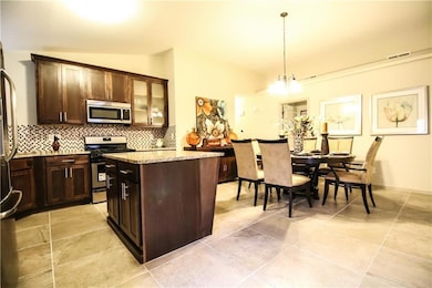 13479 Hazelwood St, Horizon City, TX 79928 - photo 5