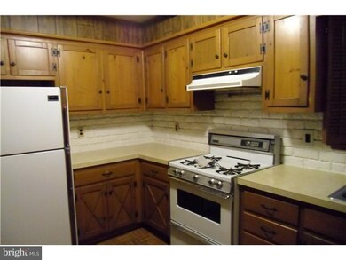 99 Georgetown Rd, Columbus, NJ 08022 - photo 5