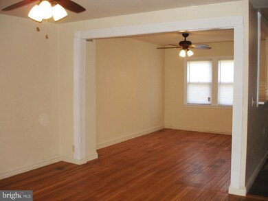 122 N Monastery Ave, Baltimore, MD 21229 - photo 2